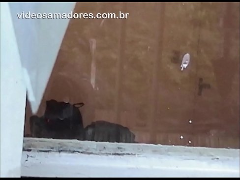 ❤️ Kiimas mees vaatab oma tüdruksõpra koos teise mehega, salvestab keppimisvideot ilma paari häirimata ️ Porno at et.niceporn.ru ❌